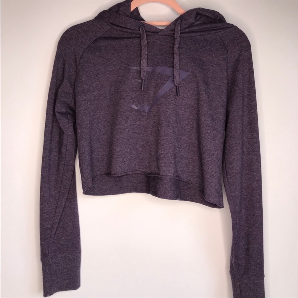 Gymshark Cropped Hoodie in Ruch Purple Marl